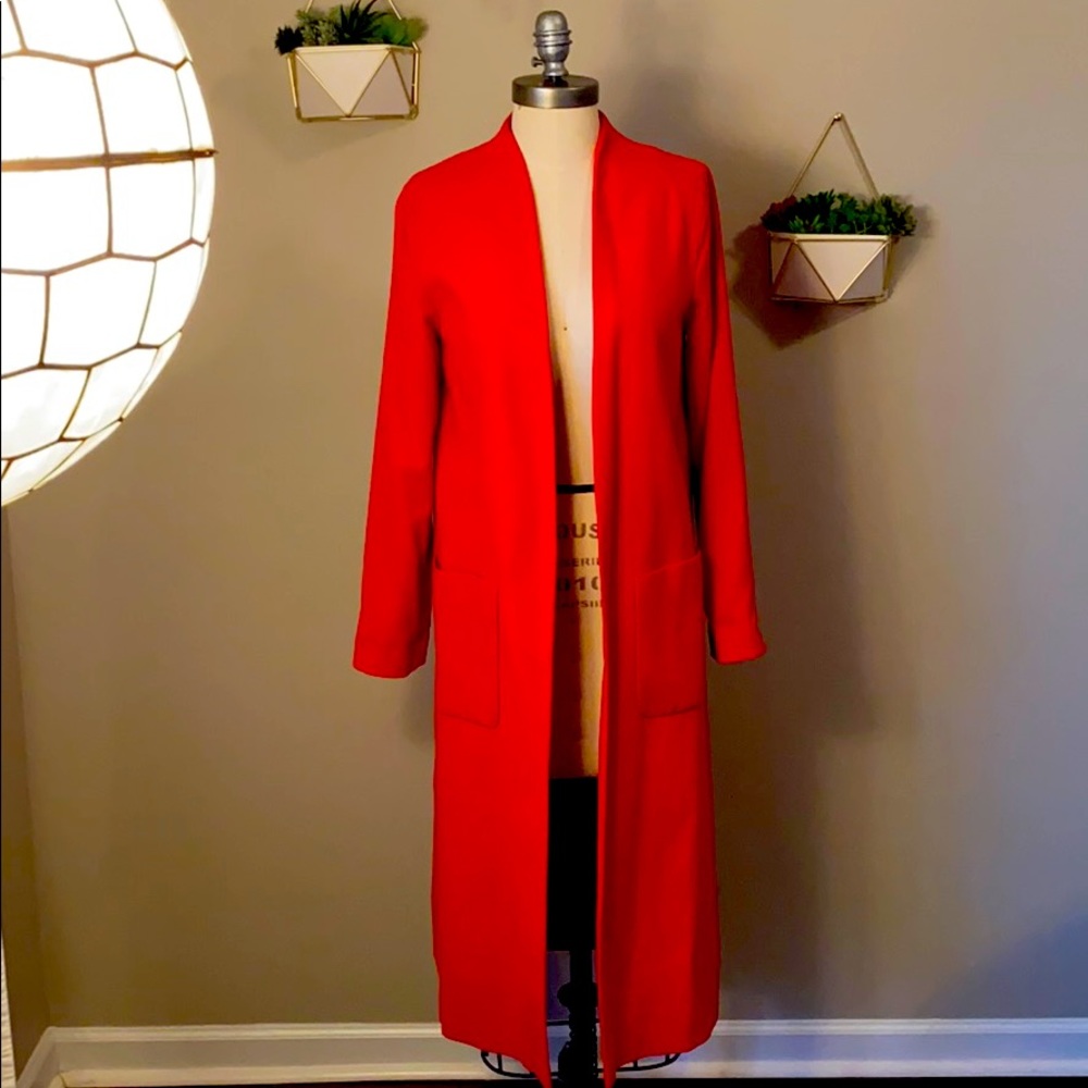 Helene London red duster